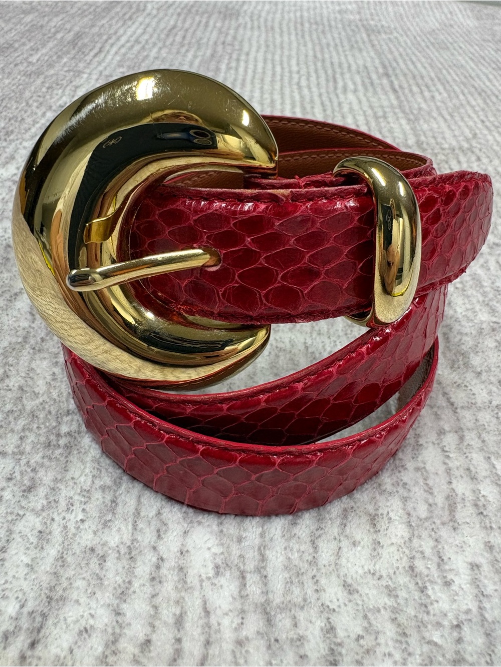 Genuine Snake Skin Belt Women’s Sz 32 Red Gold Hardware Western Sophisticated - Picture 10 of 10